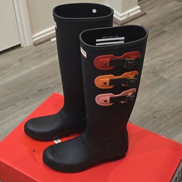 Hunter Original Tall Multi-Buckle Boots - Picture 8 of 10